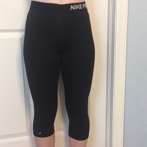 Nike Pro leggings